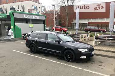 Skoda Superb 2012