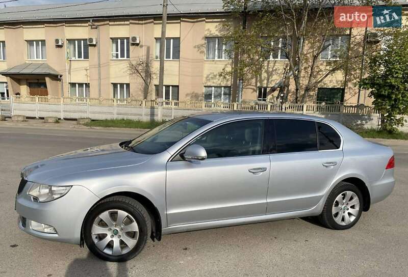 Лифтбек Skoda Superb 2012 в Ивано-Франковске фото 2 Лифтбек Skoda Superb 2012 в Ивано-Франковске
