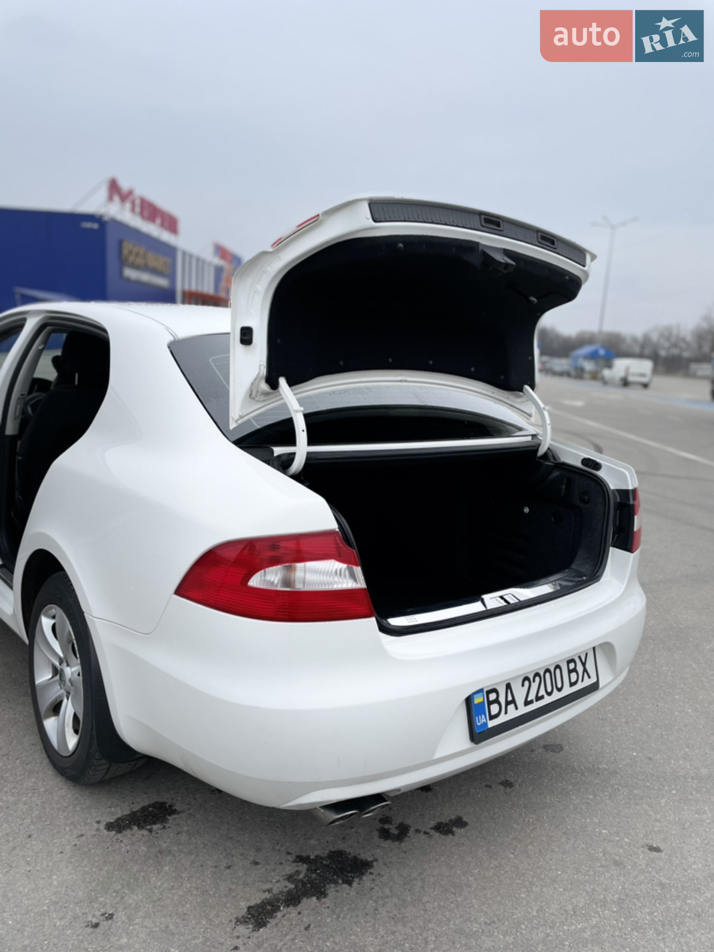 2013 Skoda Superb - мініатюра 8