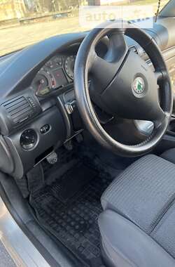 Ліфтбек Skoda Superb 2006 в Києві