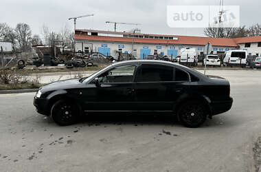 Лифтбек Skoda Superb 2002 в Киеве