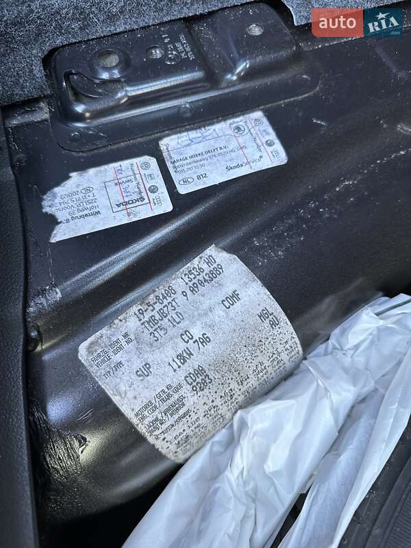 Универсал Skoda Superb 2010 в Киеве