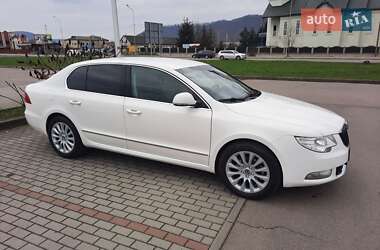 Лифтбек Skoda Superb 2011 в Хусте