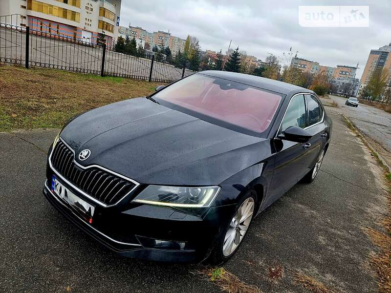 Лифтбек Skoda Superb 2015 в Киеве