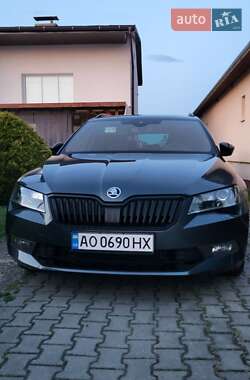 Универсал Skoda Superb 2019 в Ужгороде