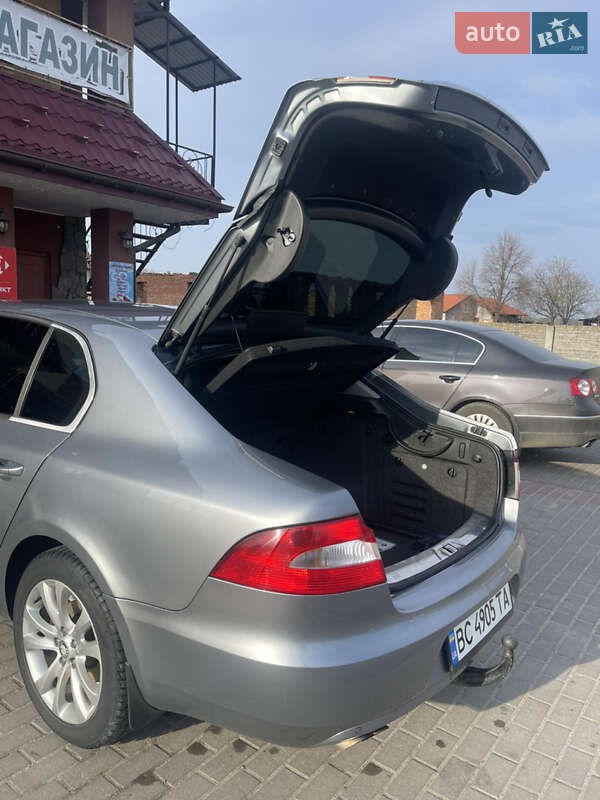 Лифтбек Skoda Superb 2008 в Львове