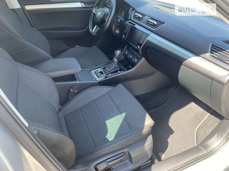 Универсал Skoda Superb 2016 в Покрове