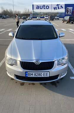 Універсал Skoda Superb 2012 в Сумах