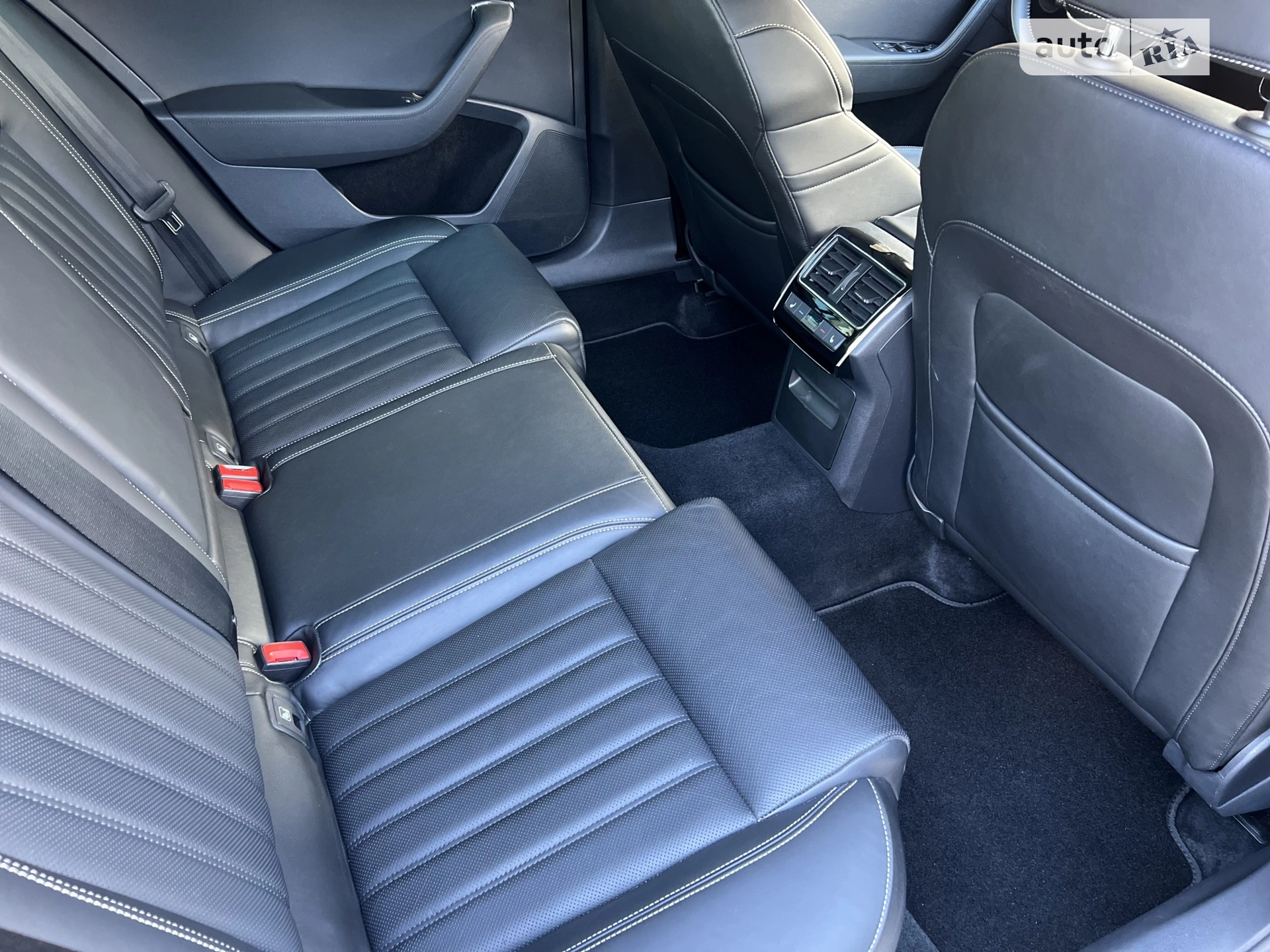 2020 Skoda Superb - мініатюра 39