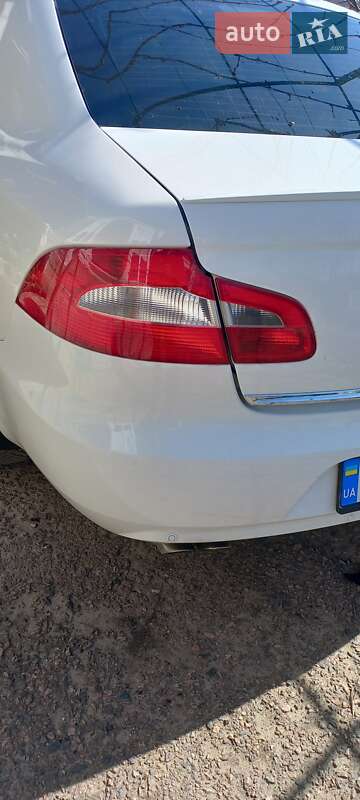 Лифтбек Skoda Superb 2010 в Одессе