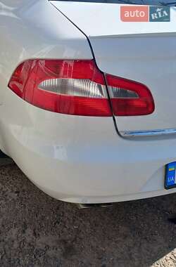 Лифтбек Skoda Superb 2010 в 