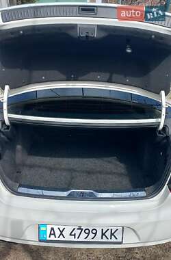 Лифтбек Skoda Superb 2010 в 
