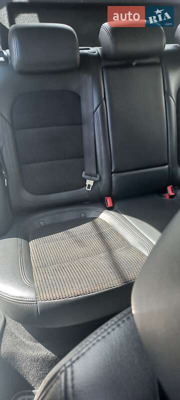 Лифтбек Skoda Superb 2010 в Одессе