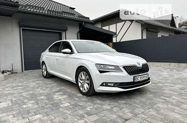 Skoda Superb 2016