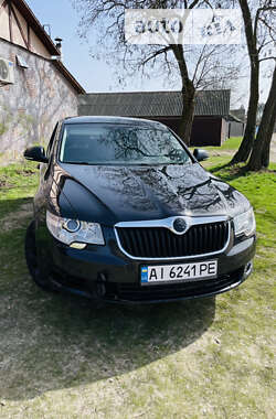 Skoda Superb 2012