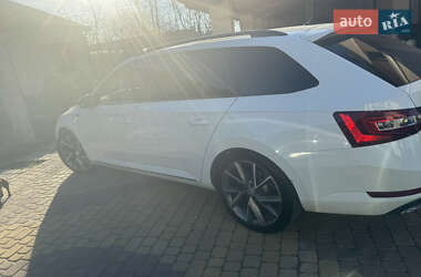 Универсал Skoda Superb 2017 в 