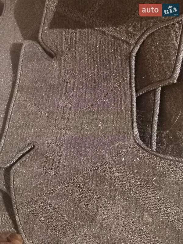 Лифтбек Skoda Superb 2012 в Славянске