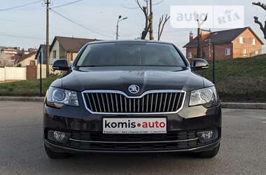 Лифтбек Skoda Superb 2014 в Хмельницком