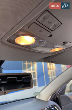 Лифтбек Skoda Superb 2012 в 