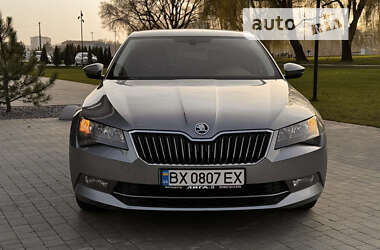 Ліфтбек Skoda Superb 2016 в Хмельницькому