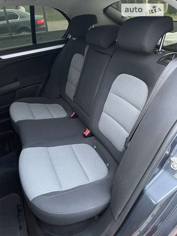 Лифтбек Skoda Superb 2009 в Иршаве