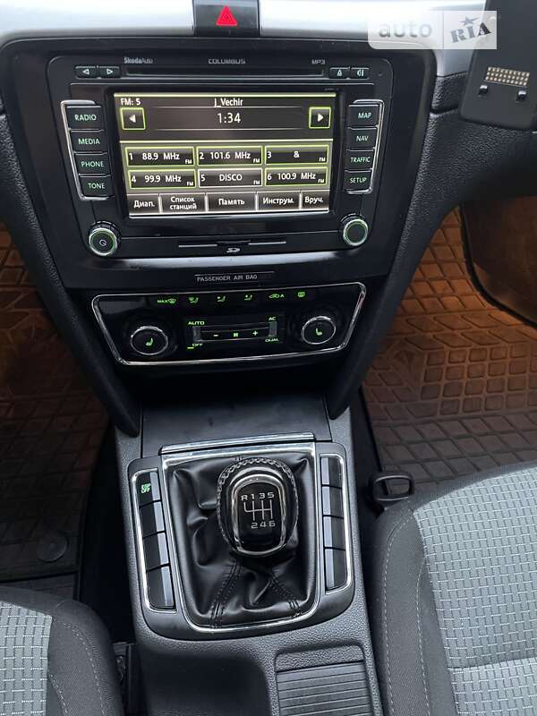 Лифтбек Skoda Superb 2009 в Иршаве