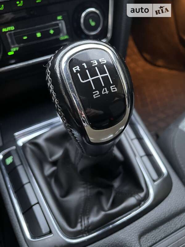 Лифтбек Skoda Superb 2009 в Иршаве