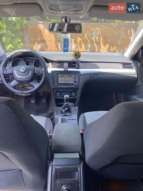 Универсал Skoda Superb 2012 в Полтаве