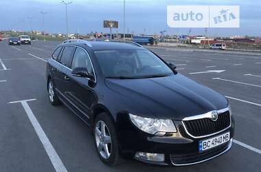 Универсал Skoda Superb 2010 в Львове