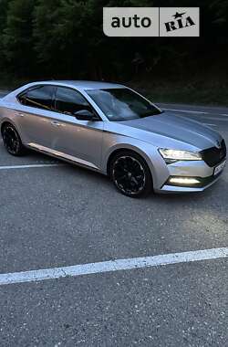 Ліфтбек Skoda Superb 2020 в Сваляві