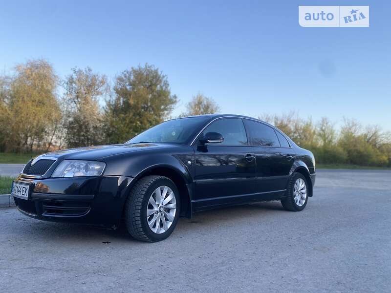 Лифтбек Skoda Superb 2006 в Каменец-Подольском