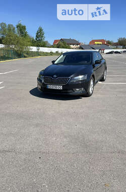 Ліфтбек Skoda Superb 2017 в Ужгороді