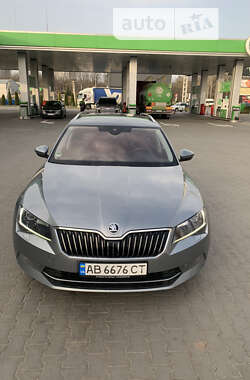 Универсал Skoda Superb 2016 в Киеве