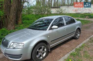 Лифтбек Skoda Superb 2006 в Чернигове