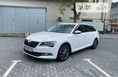 Универсал Skoda Superb 2015 в 