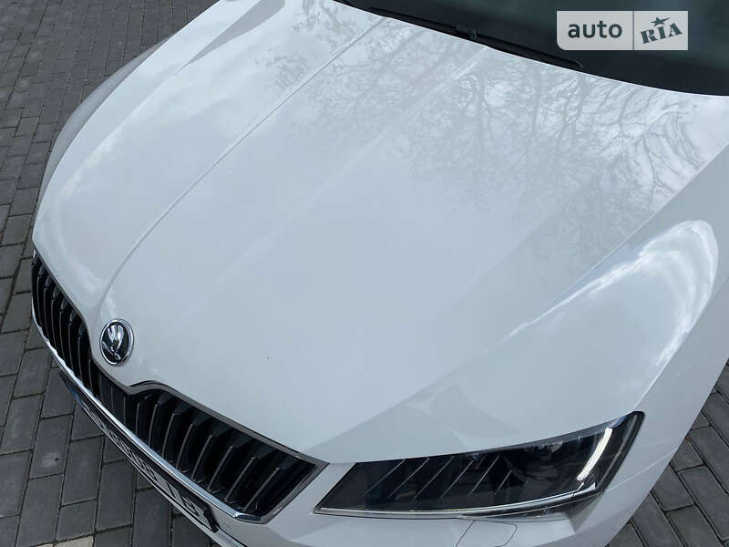 Универсал Skoda Superb 2015 в Сваляве фото 28 Универсал Skoda Superb 2015 в Сваляве