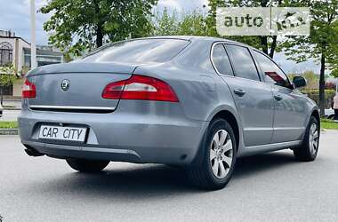 Лифтбек Skoda Superb 2012 в Киеве