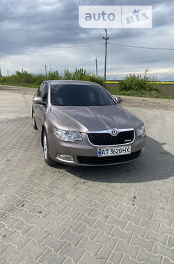 Лифтбек Skoda Superb 2011 в Коломые