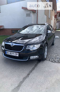 Skoda Superb 2011