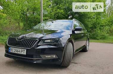 Универсал Skoda Superb 2016 в Львове