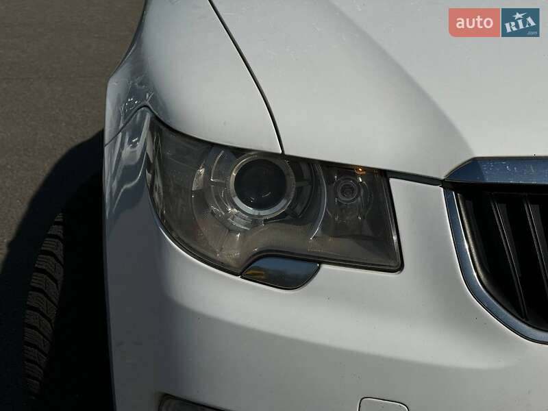 Лифтбек Skoda Superb 2011 в Кривом Роге