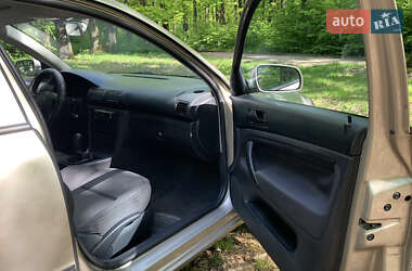 Лифтбек Skoda Superb 2005 в 