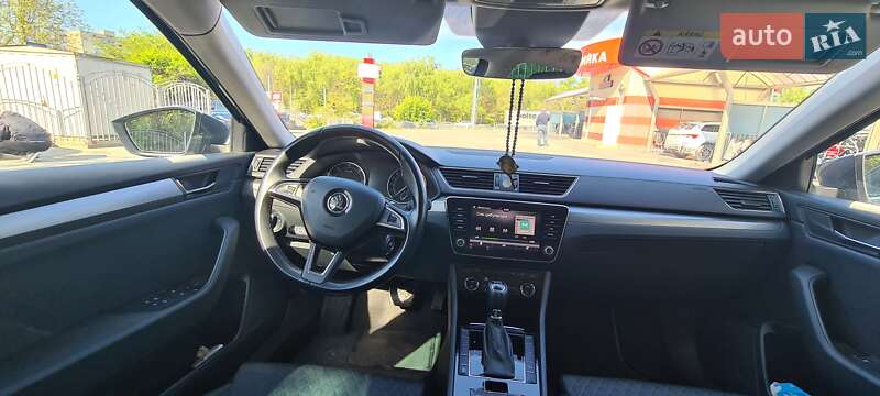 Универсал Skoda Superb 2018 в Тернополе