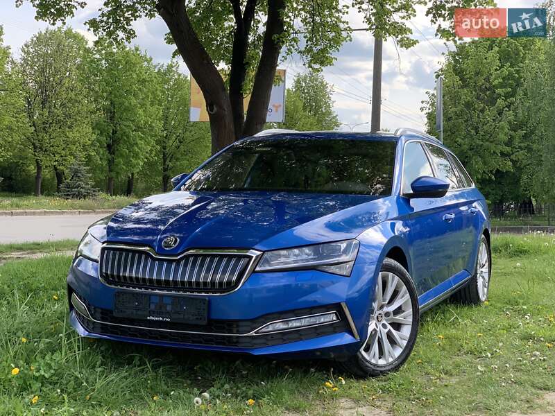 Skoda Superb 2020