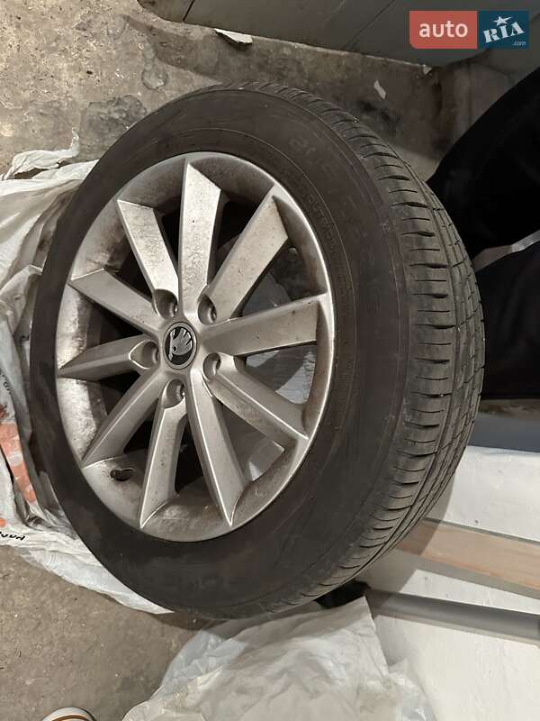 Лифтбек Skoda Superb 2013 в Ужгороде