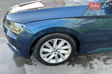 Универсал Skoda Superb 2015 в 