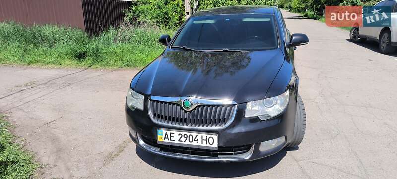 Лифтбек Skoda Superb 2011 в Кривом Роге