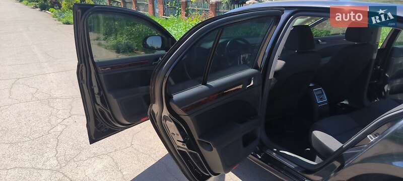 Лифтбек Skoda Superb 2011 в Кривом Роге