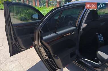 Лифтбек Skoda Superb 2011 в 