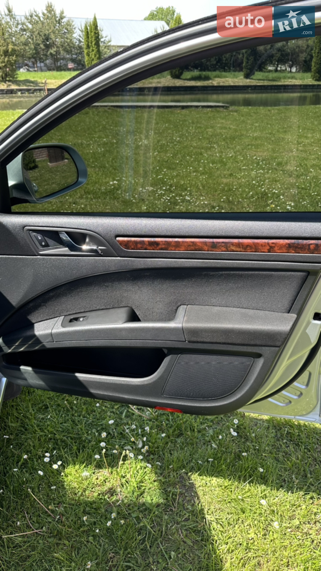 2010 Skoda Superb - мініатюра 22